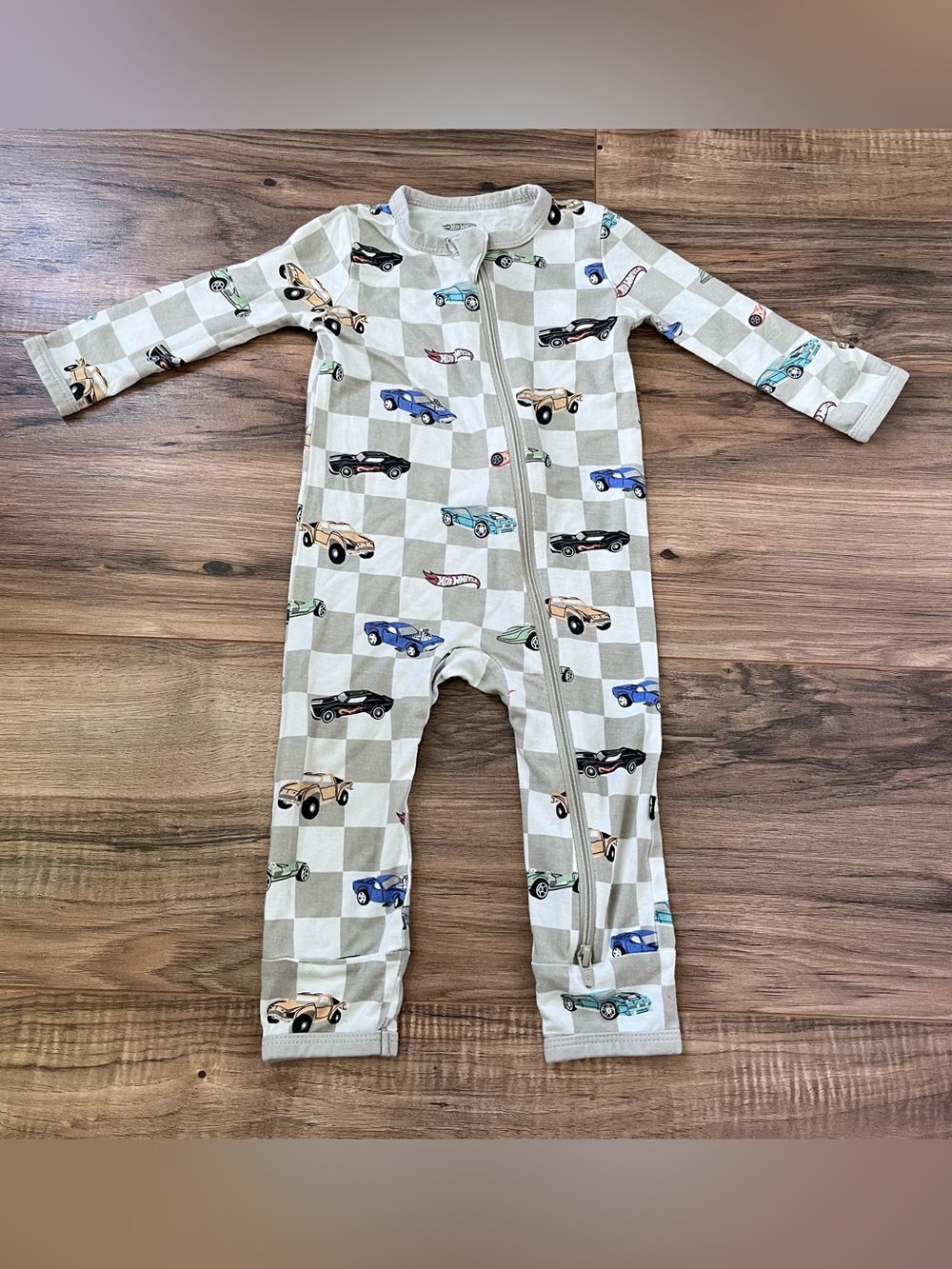 Kyte Baby x Hot Wheels zipper romper
